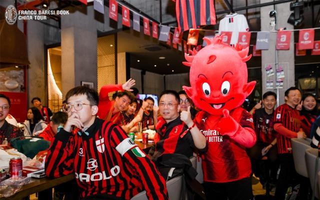 开云体育-【现场手记】魔都的红黑盛宴，毁于皮奥利“妖术”