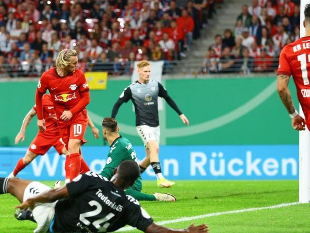 开云官网-维尔纳戴帽，替补踢得开心，莱比锡还差一个主管