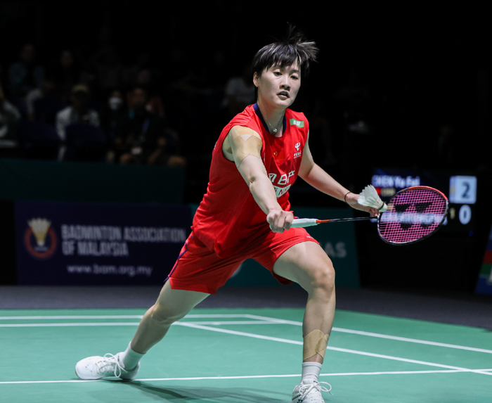 kaiyun-处境艰难，陈雨菲2-0泰国天才美少女夺新年首冠，实现小目标|王祉怡|奥运会冠军|女单|安洗莹|奥运会_新浪体育_新浪新闻